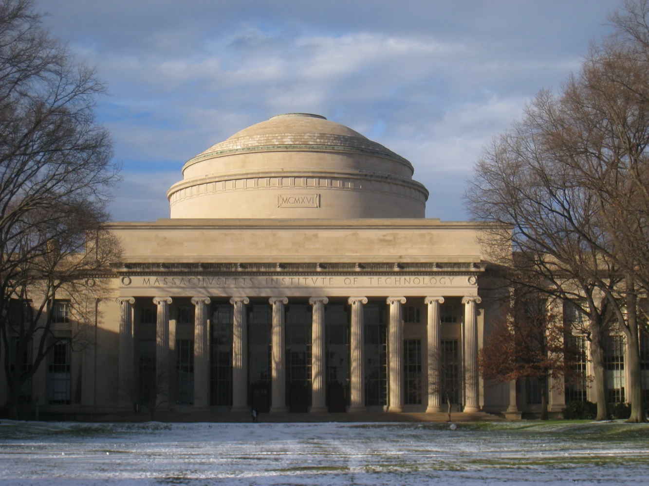 Massachusetts Institute of Technology, Cambridge, USA. Photo: Daderot, public domain.